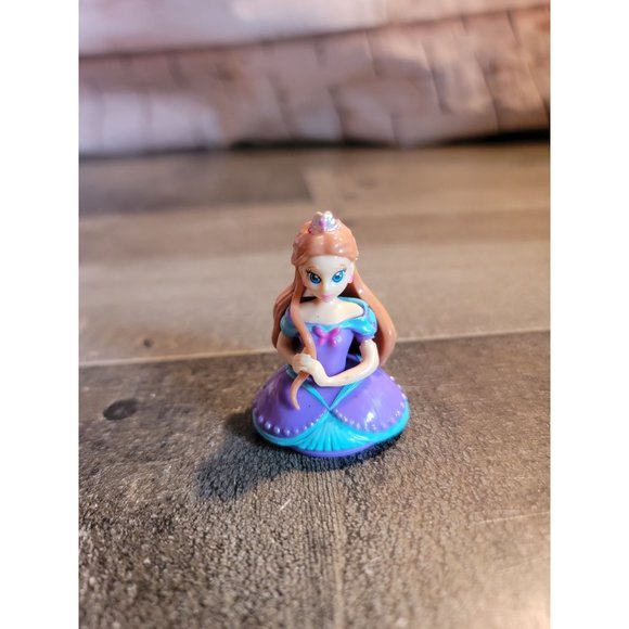 Princess girl queen doll toy figure - Picture 1 of 6